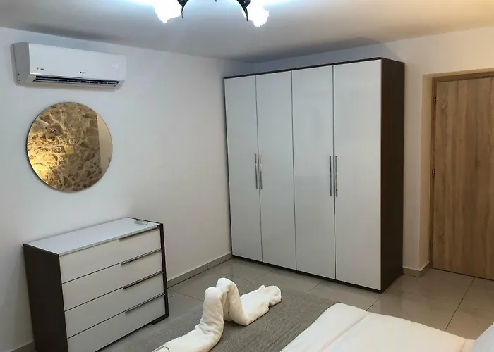 Wave Apartment Chania (Crete)