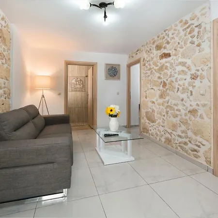 Wave Apartman Hriszí Aktí Haniá